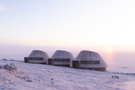 Volcano-In Hotel of Arrivals